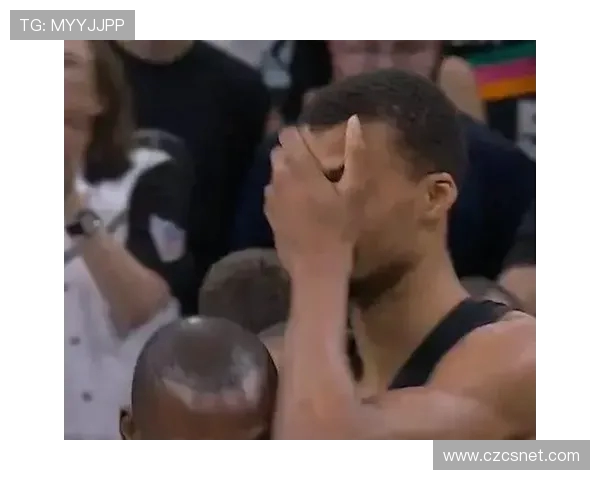 文班背靠背仅出战22分钟却高效砍下27分10板4帽助力球队逆转胜利